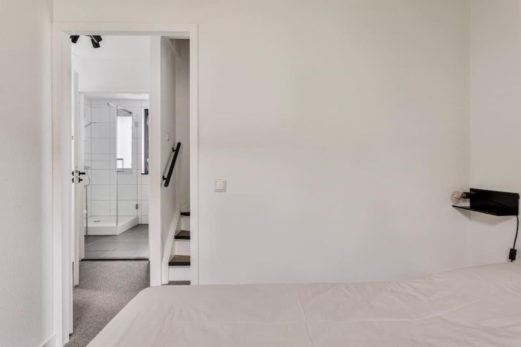 Vakantiehuis Aan Het Water -Incl Laadpaal- Ewijk Extérieur photo