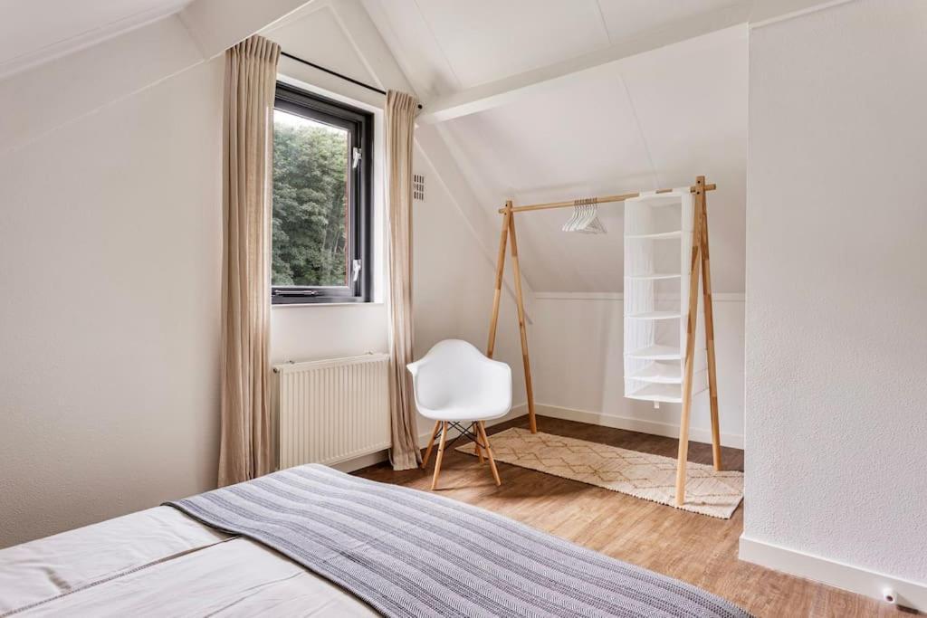 Vakantiehuis Aan Het Water -Incl Laadpaal- Ewijk Extérieur photo