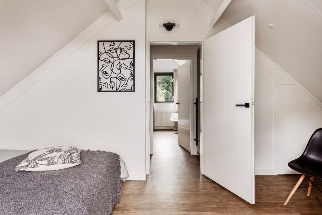 Vakantiehuis Aan Het Water -Incl Laadpaal- Ewijk Extérieur photo